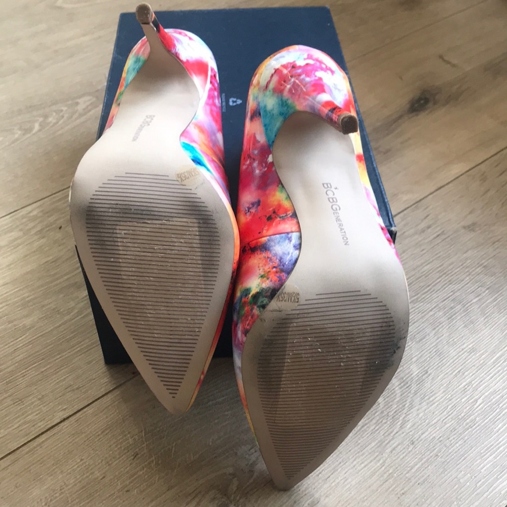 🚫🚫SOLD🚫🚫Heels - Picture 4 of 5
